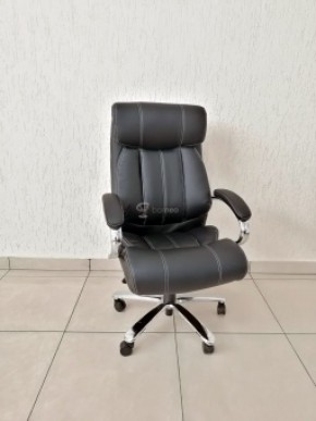 Кресло Barneo K-303 для руководителя (черная экокожа) в Лабытнанги - labytnangi.ok-mebel.com | фото 1