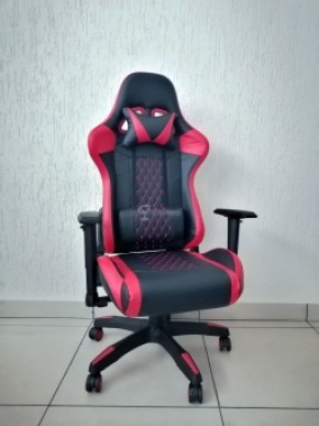 Кресло геймерское Barneo K-53 (черная экокожа красные вставки) в Лабытнанги - labytnangi.ok-mebel.com | фото 1