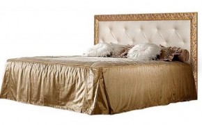Кровать 2-х спальная (1,4 м) Тиффани штрих-лак/золото с мягким изголовьем (ТФКР140-2) в Лабытнанги - labytnangi.ok-mebel.com | фото