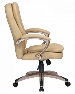 Офисное кресло для руководителей DOBRIN DONALD LMR-106B бежевый в Лабытнанги - labytnangi.ok-mebel.com | фото 3