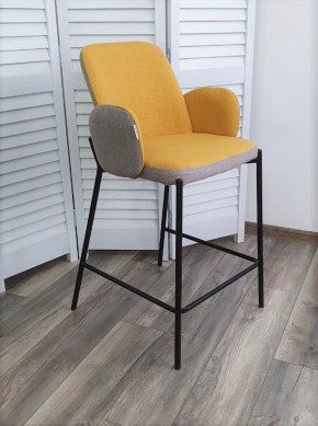 Полубарный стул NYX (H=65cm) VF106 желтый / VF120 серый М-City в Лабытнанги - labytnangi.ok-mebel.com | фото