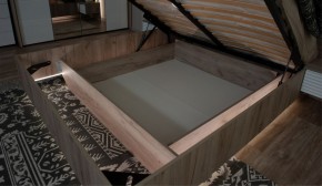Спальня Джулия Кровать 160 МИ с подъемным механизмом Дуб крафт серый в Лабытнанги - labytnangi.ok-mebel.com | фото 3