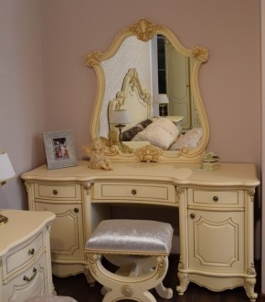 Туалетный стол + Зеркало Мона Лиза (крем) в Лабытнанги - labytnangi.ok-mebel.com | фото 6